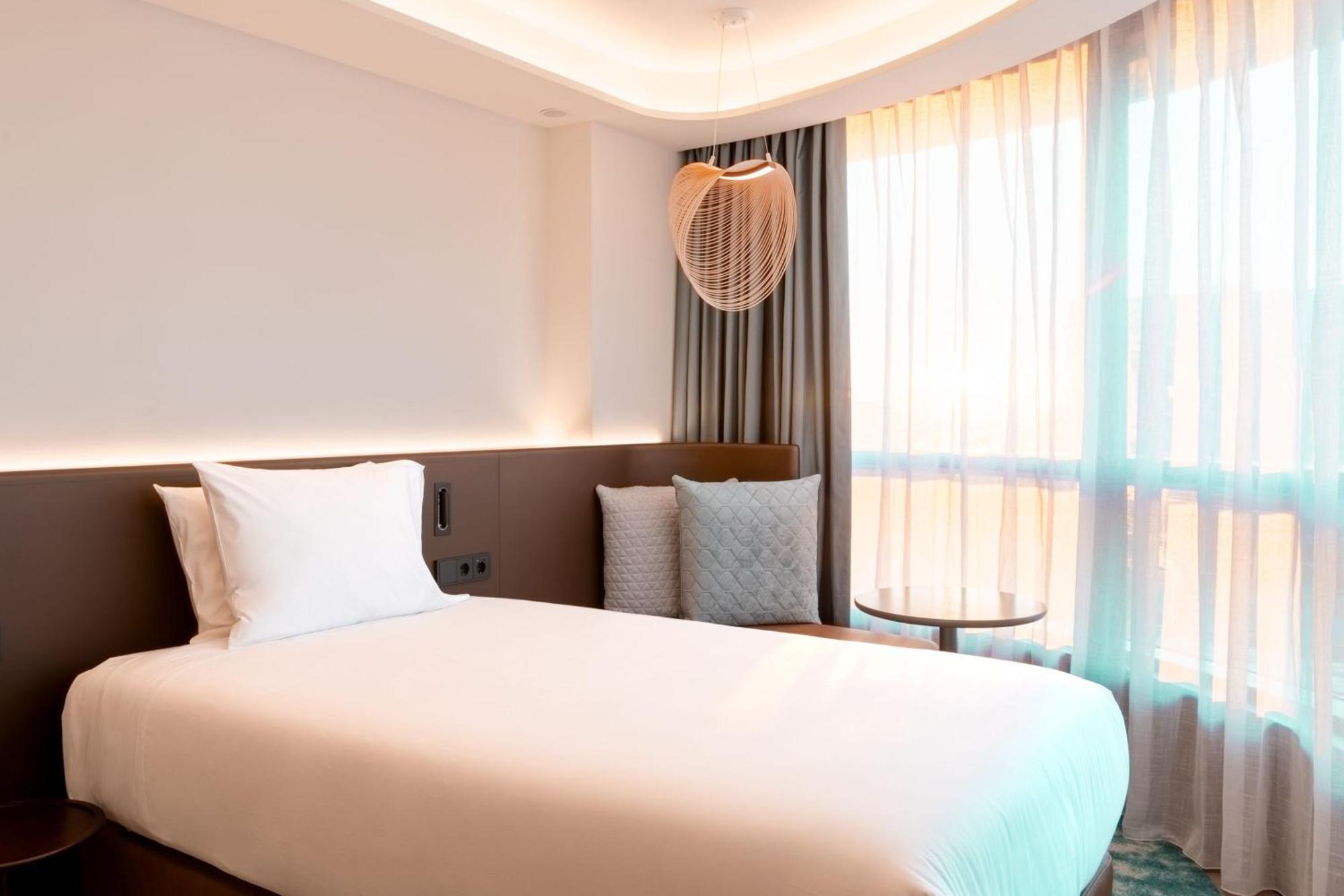 Labtwentytwo Barcelona, A Tribute Portfolio Hotel By Marriott Kültér fotó