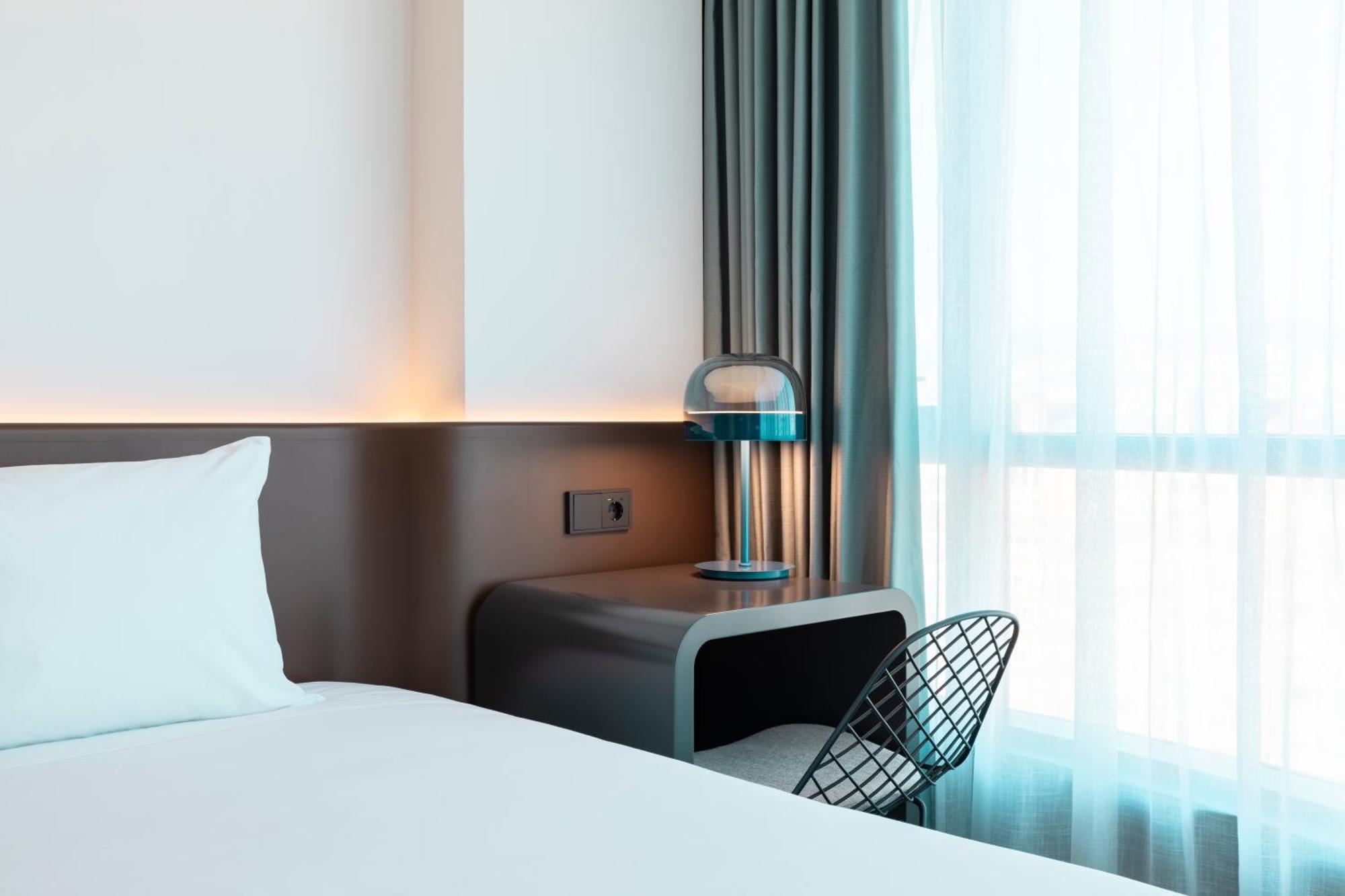 Labtwentytwo Barcelona, A Tribute Portfolio Hotel By Marriott Kültér fotó